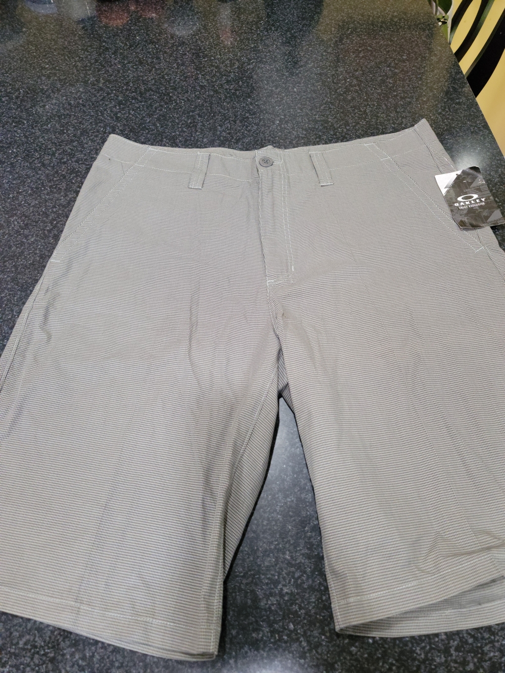 Oakley Men's Grey Performance Golf Shorts